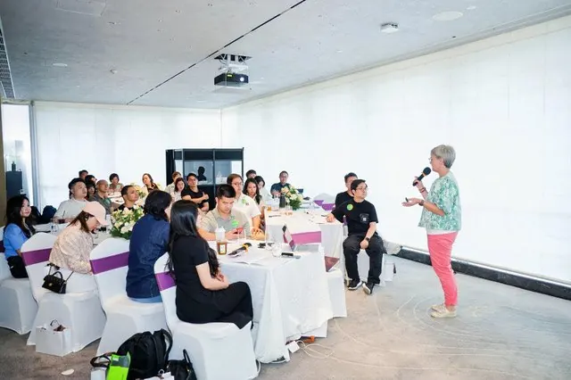 Ivanka Menken working with founders on what they can hand over