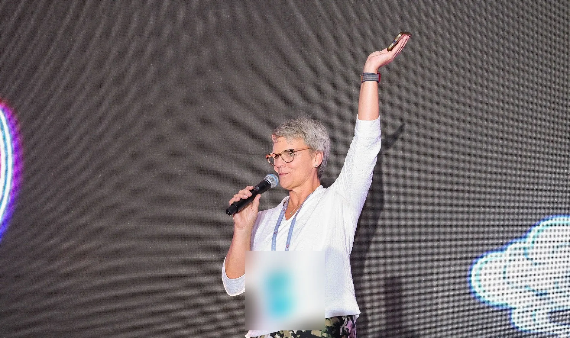 Ivanka Menken on stage at a regional leadership conference